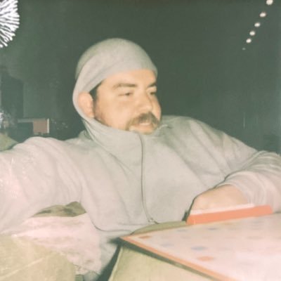 Profile Picture of kevin g (@kvngonyo) on Twitter