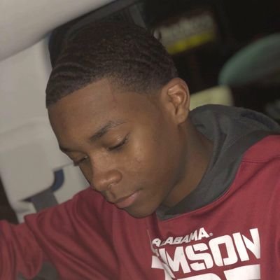 Profile Picture of Blake McRae (@BlakeMcRae4) on Twitter