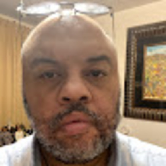 Profile Picture of David Lusk (@david_lusk) on Poshmark