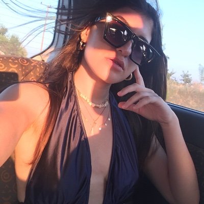 Profile Picture of Effieee (@_taylorownsme) on Twitter