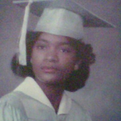 Profile Picture of PAULA GRAHAM (@justpaulalynne) on Twitter
