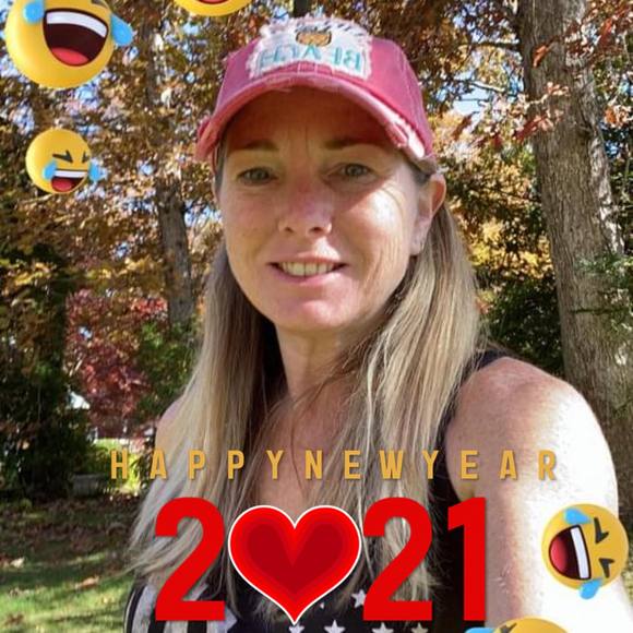 Profile Picture of Allison Pugliese (@mcbeally) on Poshmark