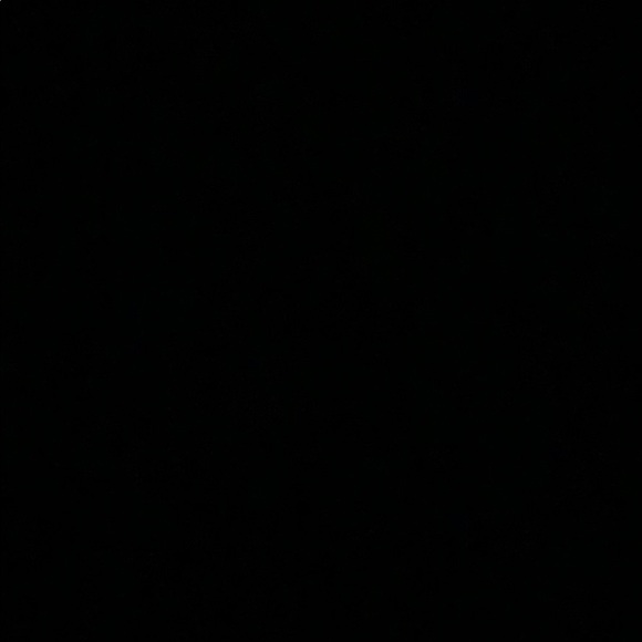 Profile Picture of Naomi Walters (@nani326290) on Poshmark