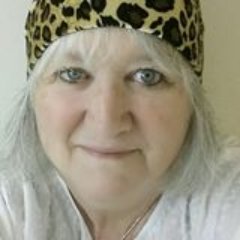 Profile Picture of Penny Richards (@PennyRemembers) on Twitter