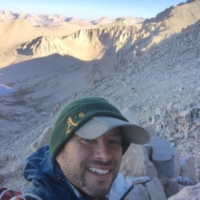 Profile Picture of Josh Winzeler (@surfoakland) on Twitter