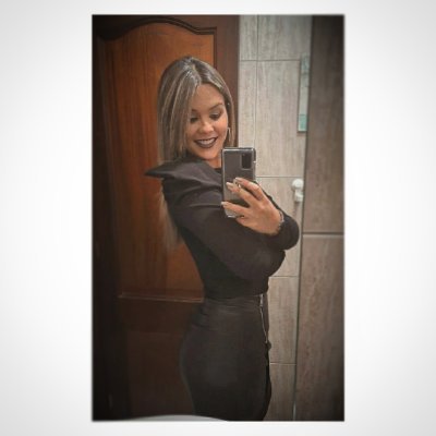 Profile Picture of Rebecca Wilhelm (@RebewilhelmD) on Twitter