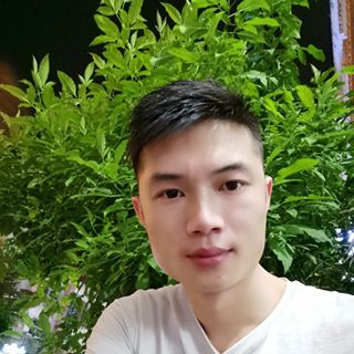 Profile Picture of 金龙 (@&) on Facebook