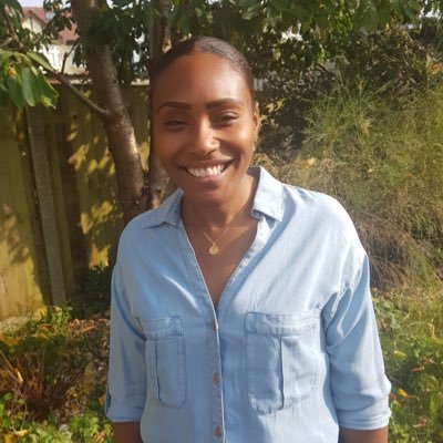 Profile Picture of Stephanie Jarrett (@stephjjarrett) on Twitter