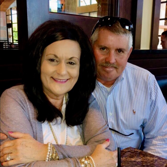 Profile Picture of Cindy Sutliff (@cindy_sutliff) on Poshmark