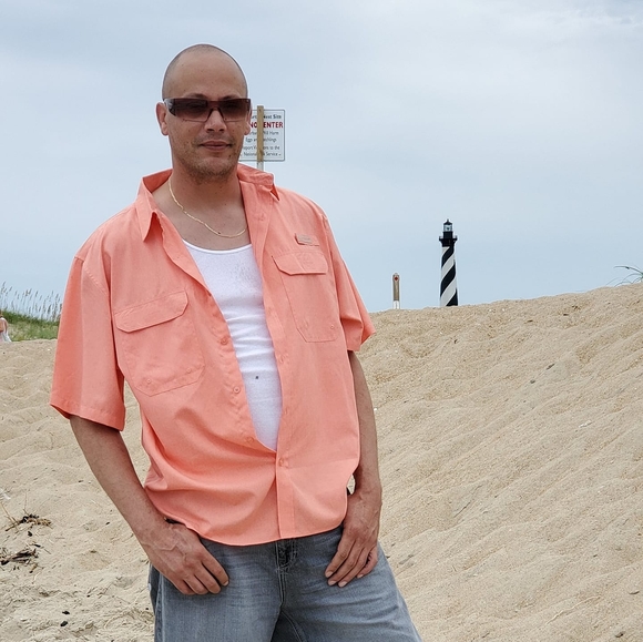 Profile Picture of Joseph Lynn (@jae480) on Poshmark