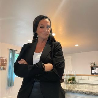 Profile Picture of Misty Scott Real Estate (@mistyscottrealestate) on Instagram