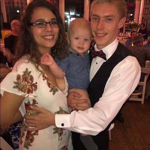 Profile Picture of Kakatie Mcvay (@kittykatt_wuv) on Poshmark