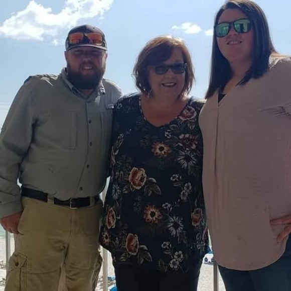 Profile Picture of Mary Hale hedges (@marycholiehale) on Poshmark