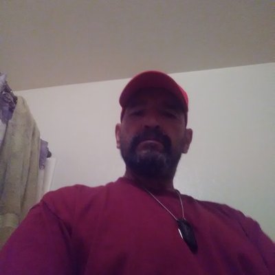 Profile Picture of Robert Valdivia (@RobertV91411812) on Twitter