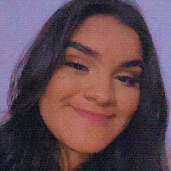 Profile Picture of Alison Guerrero (@alisonguerrero) on Poshmark