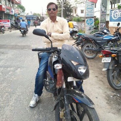 Profile Picture of Nitesh Singh (@niteshmax) on Twitter