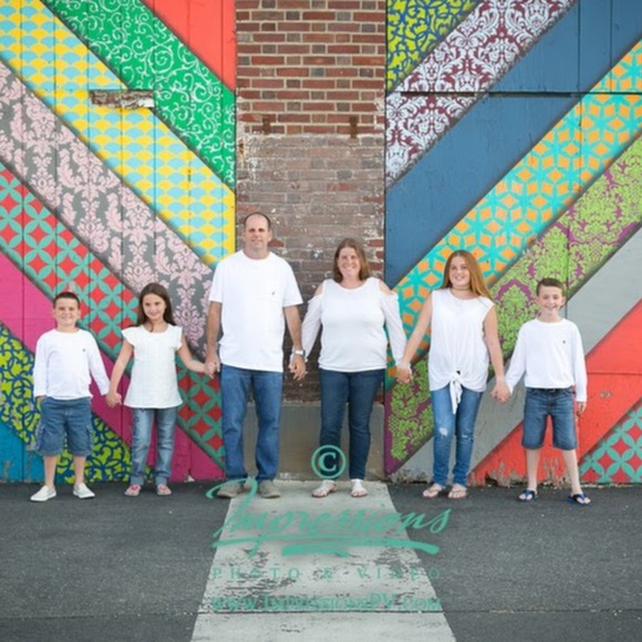 Evan Benisch - Poshmark Profile Picture of Evan Benisch (@26ebenisch2) on Poshmark