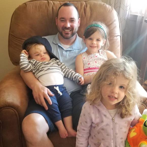 Profile Picture of Adam Reichle (@adamreichle) on Poshmark