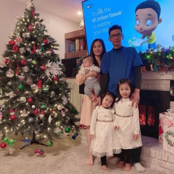 Profile Picture of Ngọc Lâm (@hongngoclamkg) on Poshmark