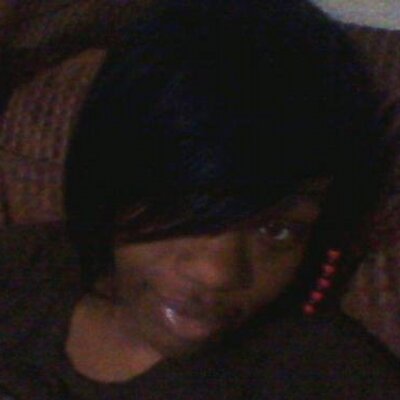 Profile Picture of Evette Davis (@SooThatsEvette) on Twitter