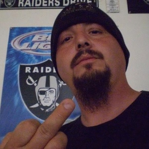 Profile Picture of Chris De La Cerda (@chrisdlc75) on Myspace