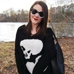 Profile Picture of Lisa 💀 (@sequinsandskulls) on Instagram