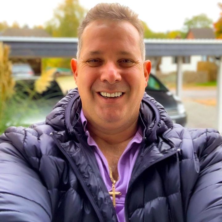 Profile Picture of Robert schmalohr (@robert33100) on Tiktok