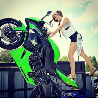 Profile Picture of Haley Jones (@Haley-Jones) on Facebook