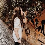 Profile Picture of Olivia Needham (@olivia.needham0) on Instagram