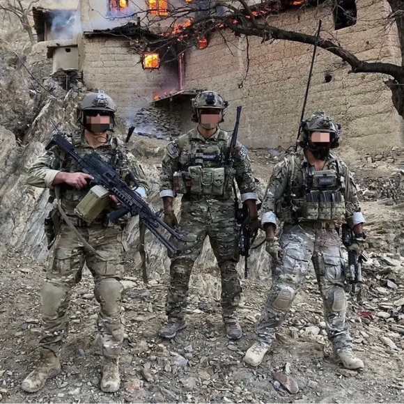 Profile Picture of Jeremiah Wolf (@jeremiahwolf906) on Poshmark