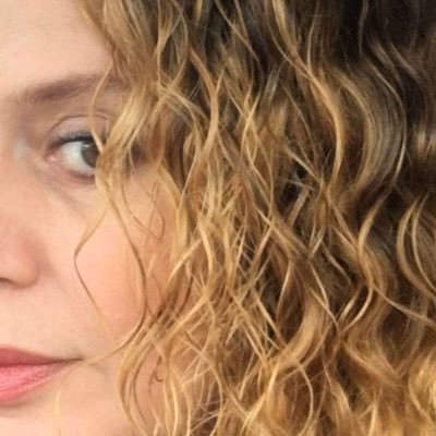 Profile Picture of Laura Pérez Alvarez (@auradeberrios) on Twitter