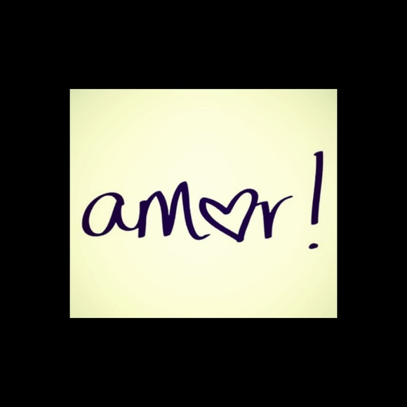 Profile Picture of Maria Cano (@mariac002) on Poshmark