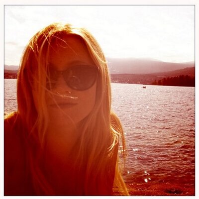 Profile Picture of Lindsay  Larsen (@lindsaylarsenn) on Twitter