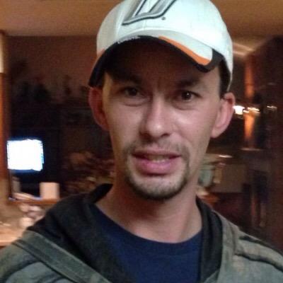 Profile Picture of Jeremy Posey (@HELL_BLAZER84) on Twitter