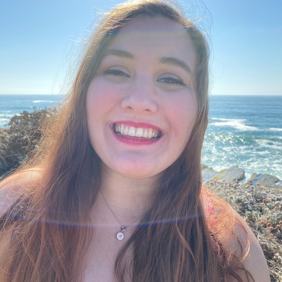 Profile Picture of Wanda Walters (@wandawalters97) on Poshmark