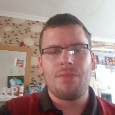 Profile Picture of Peter Dickens (@PeterDickens17) on Twitter