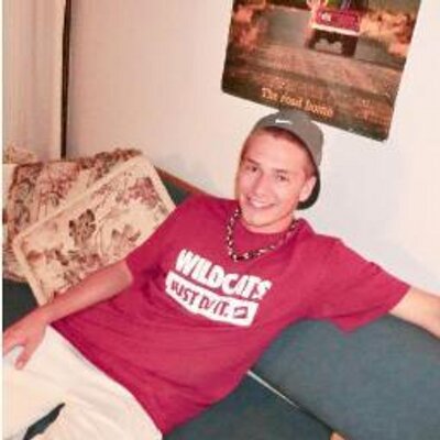 Profile Picture of Kyle Thies (@fuxboy2) on Twitter