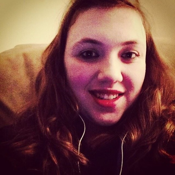 Profile Picture of Lauren Leidolph (@lleidolp) on Poshmark