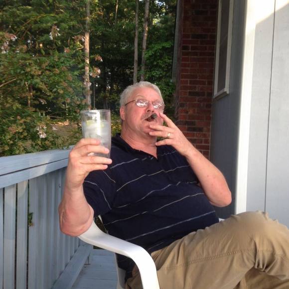 Profile Picture of James Stout (@jms5052) on Poshmark