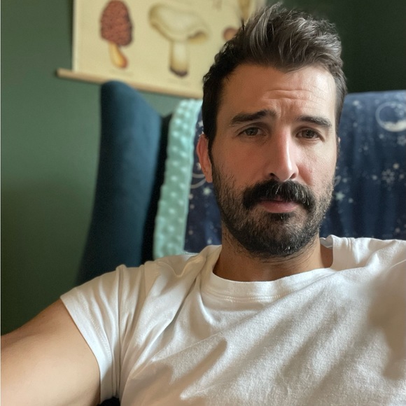 Profile Picture of Trevor Holt (@trevorholt88) on Poshmark