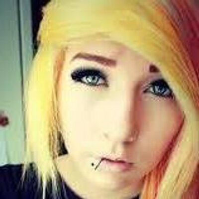 Profile Picture of Allison Larue (@LexiLynnLarue) on Twitter