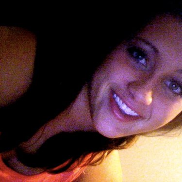 Profile Picture of Tess Woods (@tess_woods) on Twitter