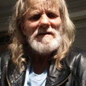 Profile Picture of James Vannostrand (@TheJamesisjammin) on Youtube