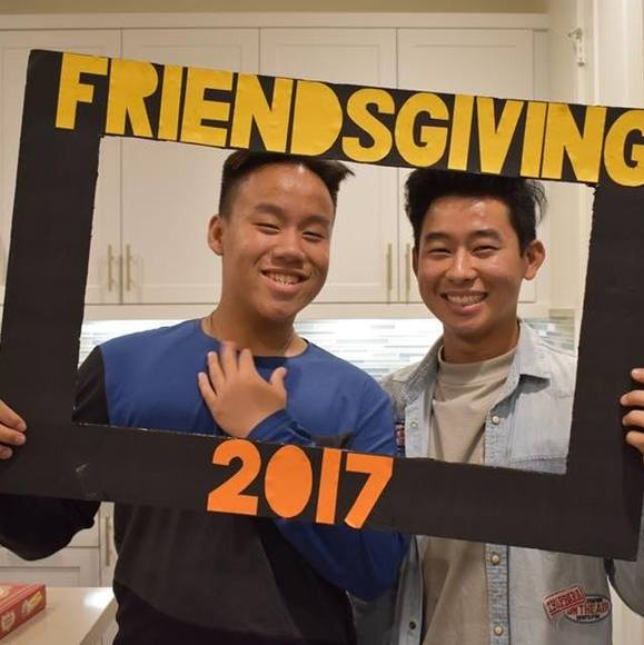 Profile Picture of Andrew Choung (@achoungg) on Poshmark