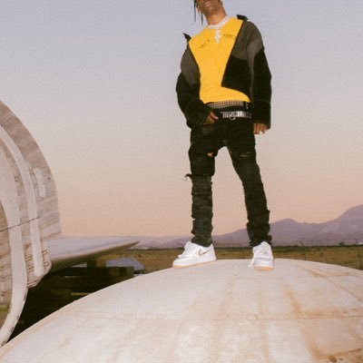 Profile Picture of IXX-NOSKILLZ-XXI (@Luis_Gonzales_1) on Twitter