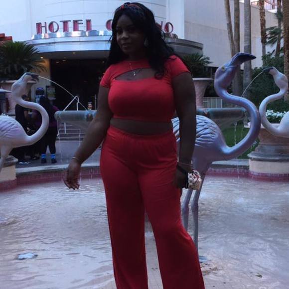 Profile Picture of Kirahh Marròn (@ohsokirahh) on Poshmark