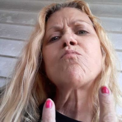 Profile Picture of Lisa Chereck (@LisaChereck) on Twitter