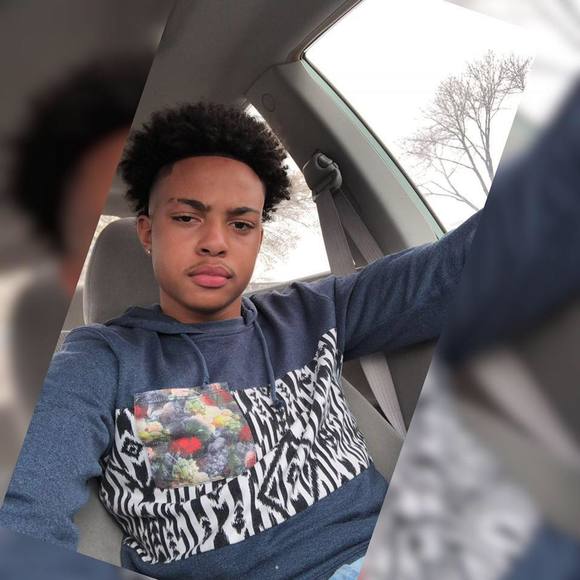 Profile Picture of Räýmôñd Cöôk (@ray_ray1234557) on Poshmark