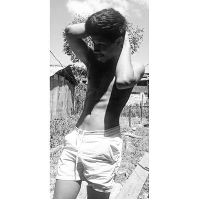 Profile Picture of Viktor  Flores Huang (@ViktorStiven) on Twitter