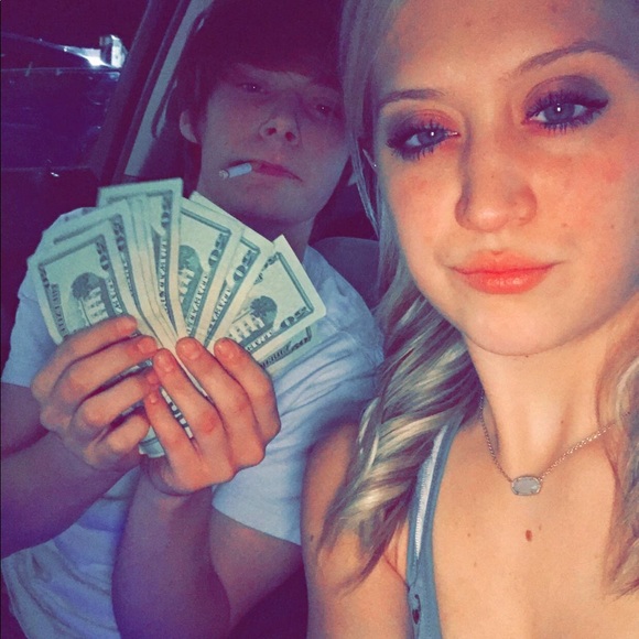 Profile Picture of Tyler Zimmerman (@itylerzimmerman) on Poshmark